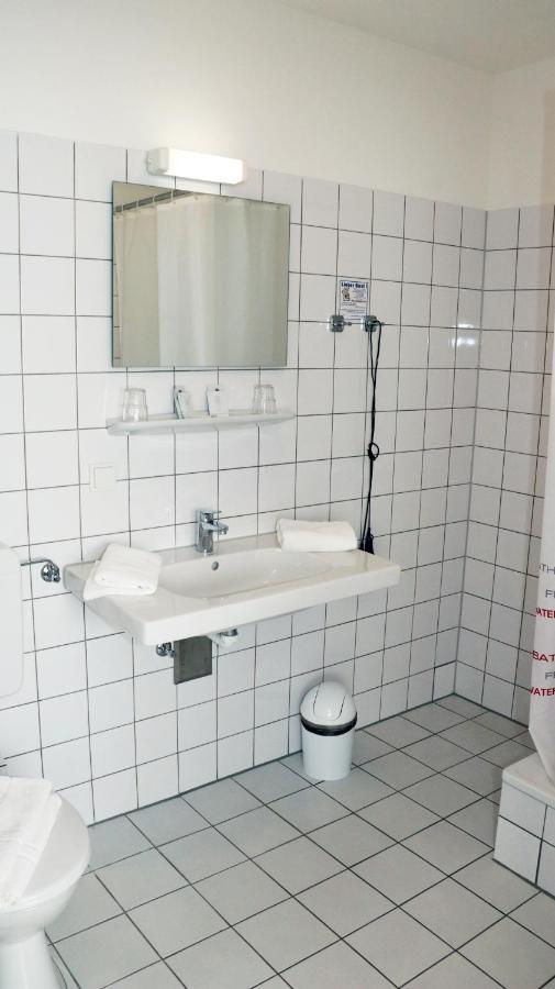 Europa-Haus-Bocholt - Bett & Bike Hotel Ngoại thất bức ảnh